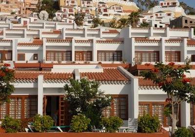apartments for rent  island village Tenerife